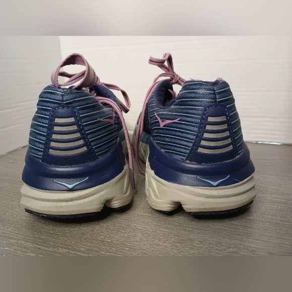 Hoka One One Bondi 6 Athletic Running Shoes Womens 8 Purple Blue Pink Ombre - Picture 5 of 14